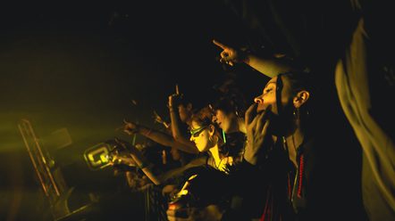 Free Rave 118
